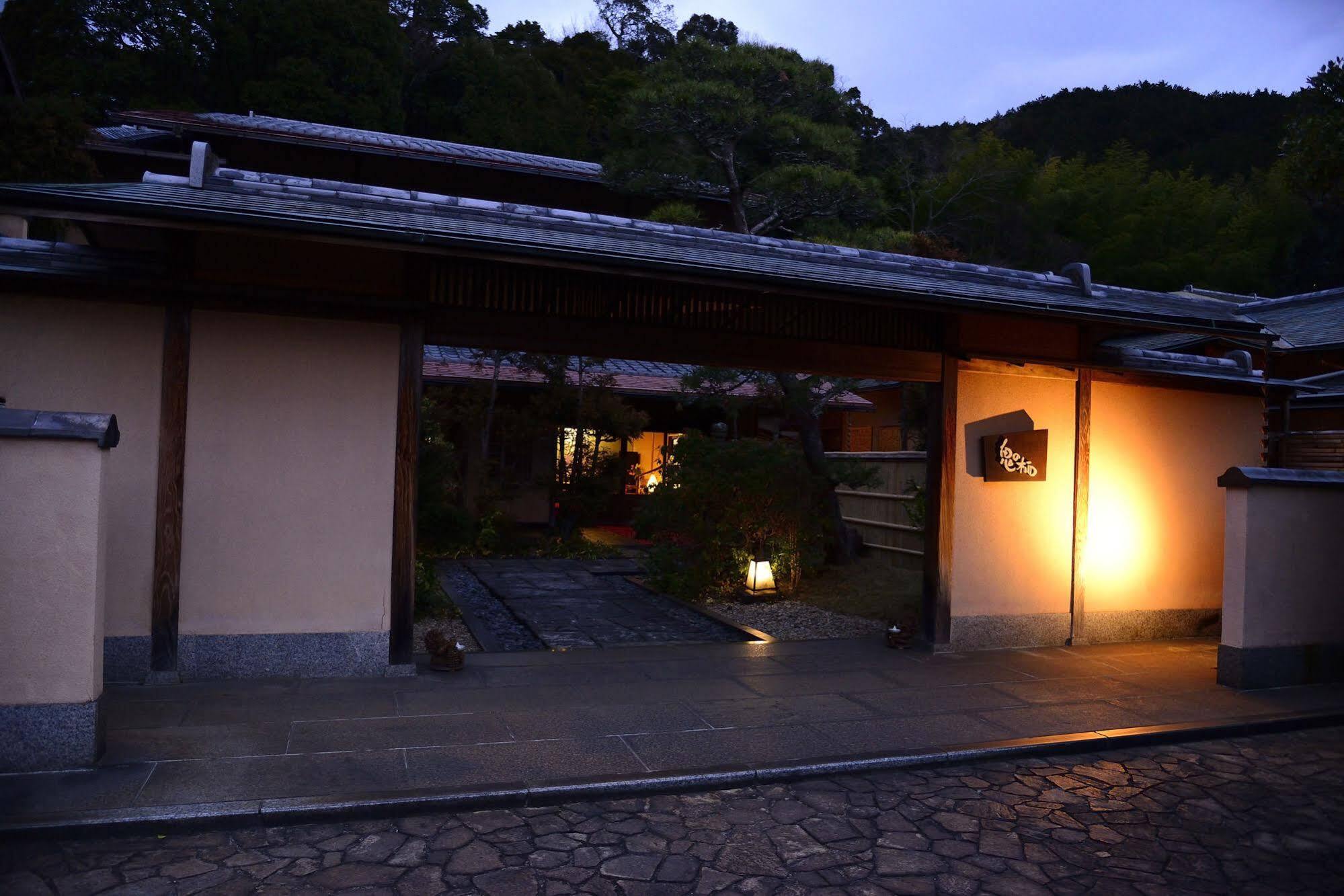 Oni No Sumika Hotel Izu  Bagian luar foto